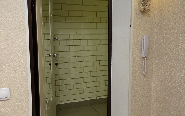Na Narodnoy 52 Flat