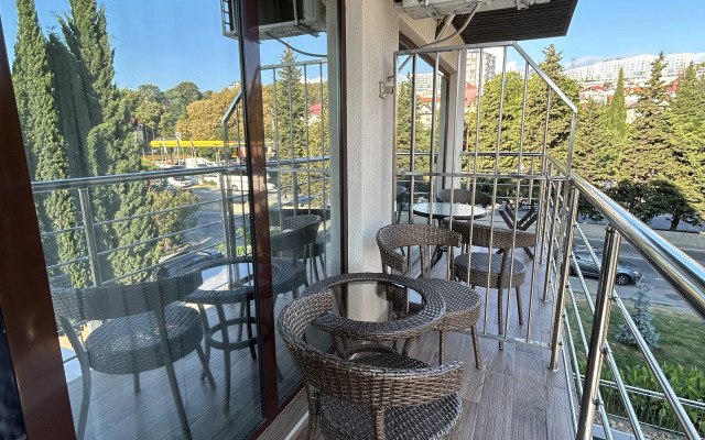 U Morya, Kruiz Lenina 219/5 Apartments