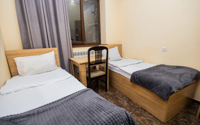 Хостел FAVORIT