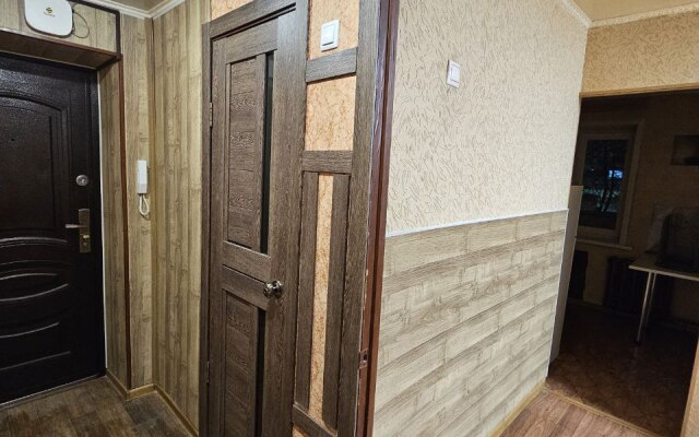 L.v.hotels Na Dmitriya Ulyyanova 13 Flat