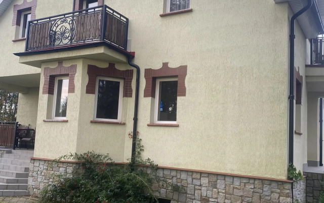 Частный дом Большой дом возле Светлогорска