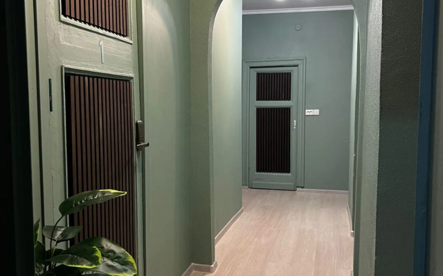 Апартаменты ВО 14/65 Синий свет