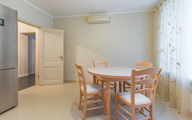 Просторная квартира в Центре Города с подземным паркингом