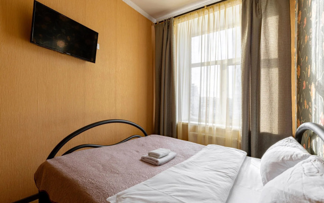 Gosti Lyubyat Na Varshavskoy 112 Flat