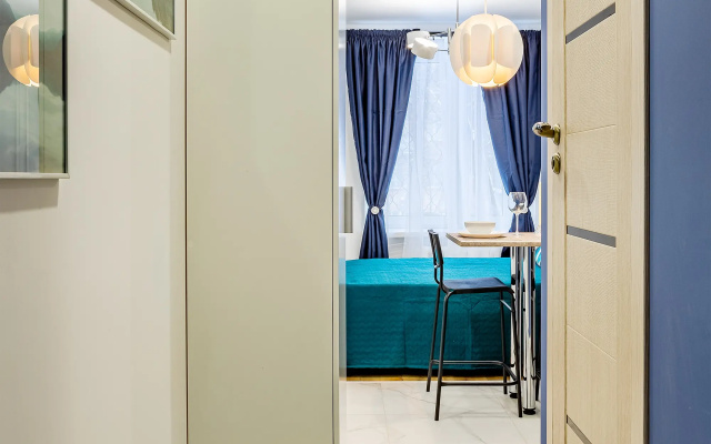 Apartamenty InHome24 v 3-5 minutah hot'by ot ostanovok obsestvennogo transporta