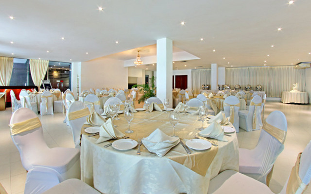Colombo City Hotels (Pvt) Ltd Hotel