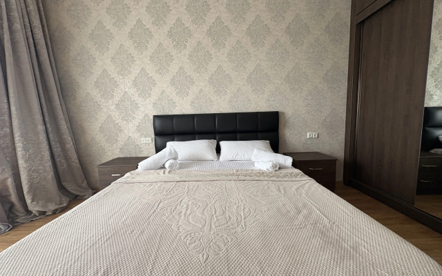 Flat Na 4 Gostya V Tsentre Tbilisi