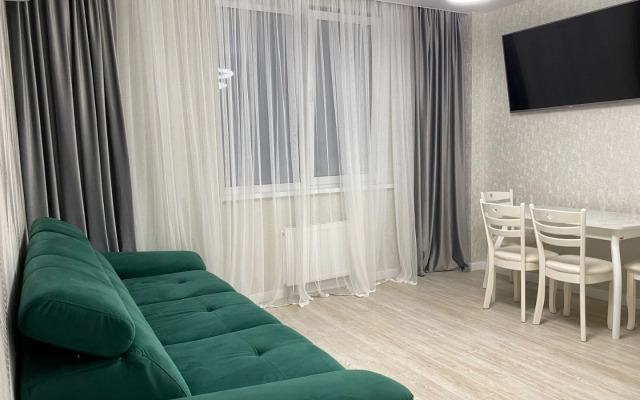 S Vidom Na More I Sopki Flat