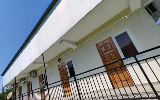 Akvamariya Guest house