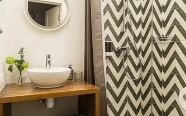 Апартаменты География - номер 5