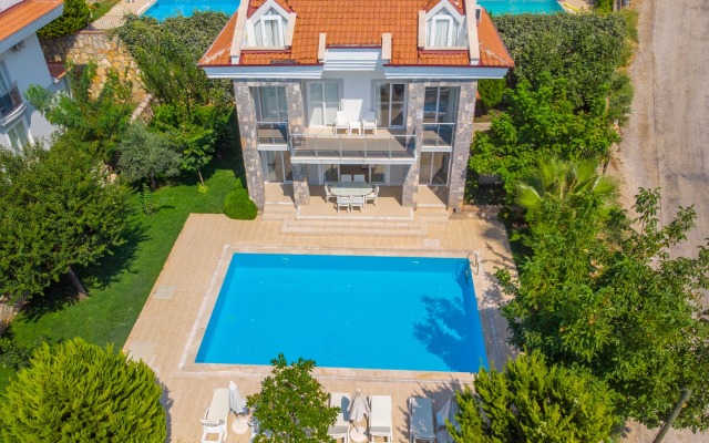 Rena Villaları - Spacious and Private Pool Villa in Oludeniz Villa