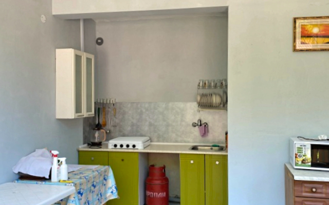 Argo Guest house