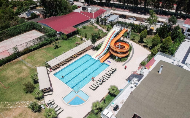 Zeyda Kemer Hotel