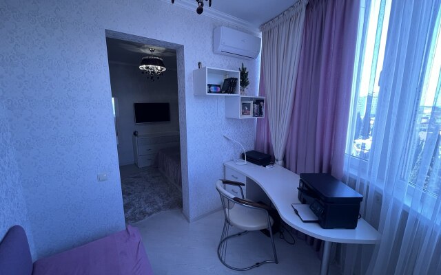 4-Kh Komnatnye V Zhk Elit U Morya Apartments