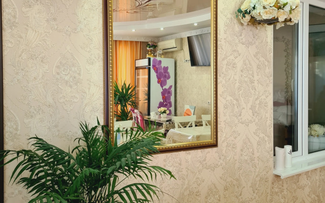 Zolotoy Lev Hotel