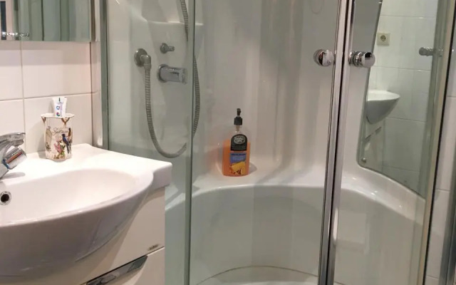 Квартира Однокомнатная у Метро Улица 1905 Года