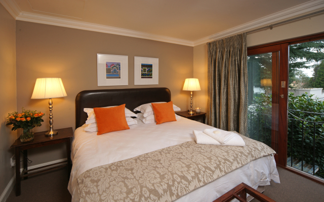 Гостевой Дом Craighall Executive Suites