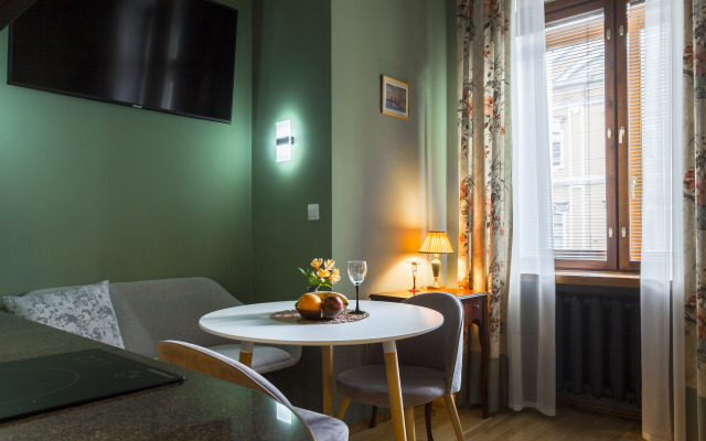 OM Apartments