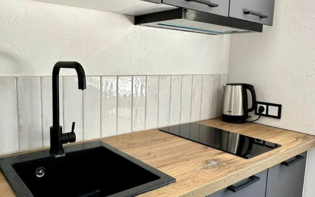 2-Kh Komnatnaya V Gostevom Dome Flat