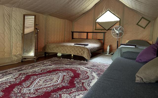 Сад Глэмпинг