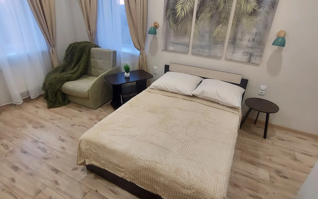 Ryadom S Akademiey Yedinoborstv Flat