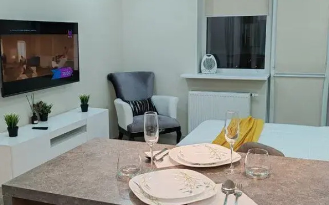 Na Ulitse Melik-Karamova 4/3 Flat