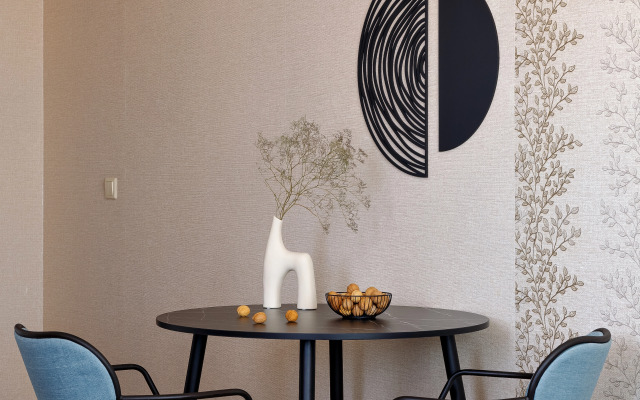 Studiya S Balkonom Flat