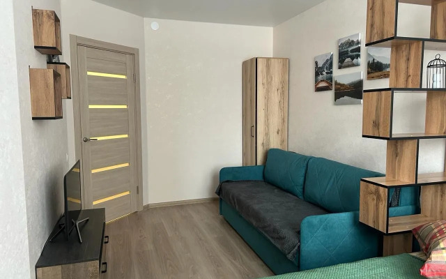 Na Ulitse Sergeya Lemesheva 8 Korp1 Flat