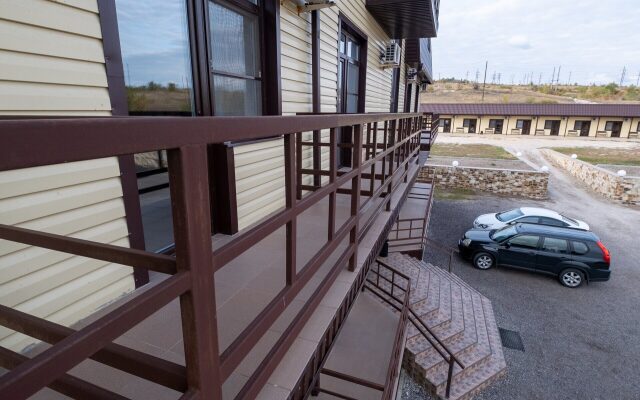 Отель Арсения