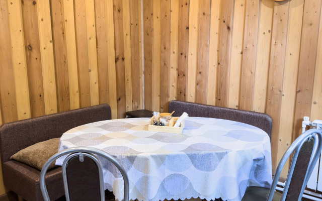 U Pestrogo Zaliva Guest House