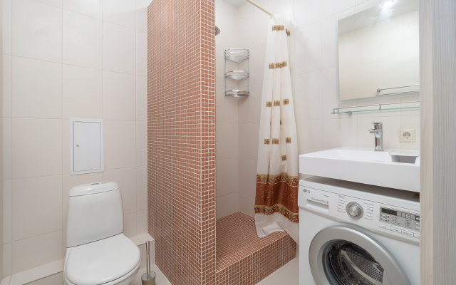 U Morya S Basseinom V ZhK Solnechniy apt 14 Apartments