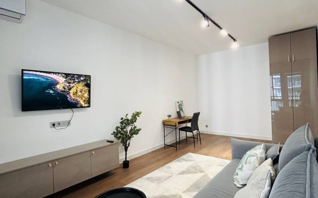 2-Komnatnaya S Vidom Na Gorod 33 Flat