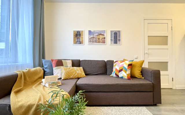 2 Nochi Na Pulkovskom Shosse Flat