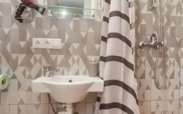 Studiya Na Bachurinskoy Apartments