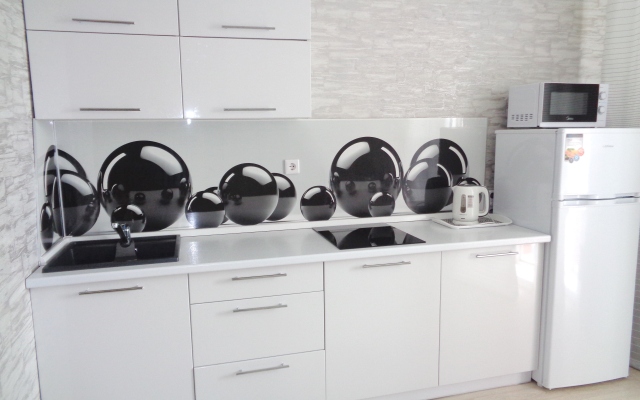 Апартаменты  Авиаторов 42