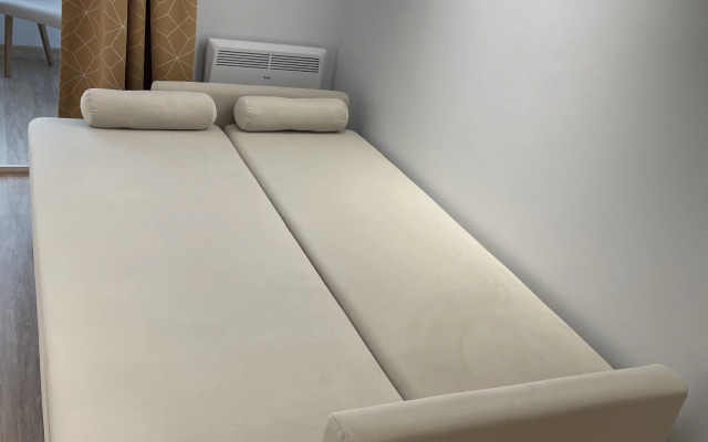 S Sovremennym Dizaynom I Mebelyu Flat