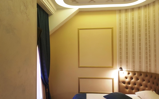 Roma Yerevan & Tours Hotel