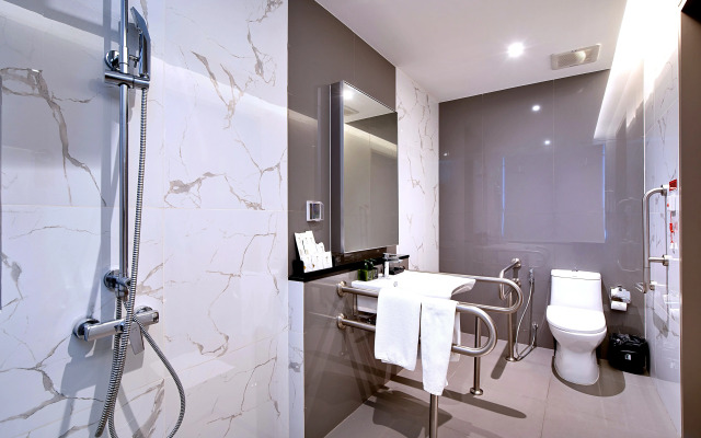 Thaya Hotel Bangkok