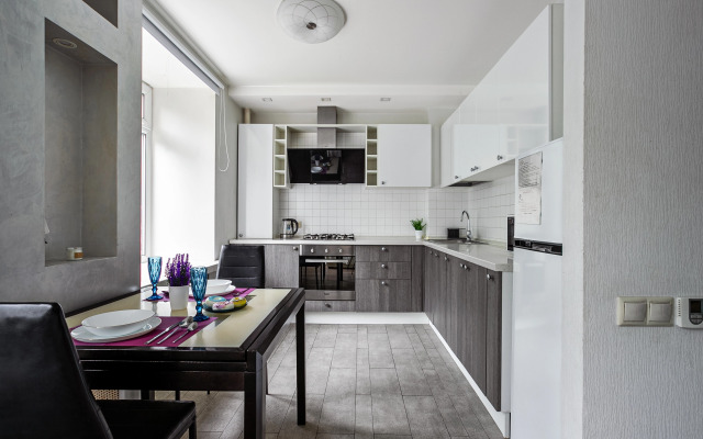 MaxRealty24 Ukrainskiy Bulvar Apartments
