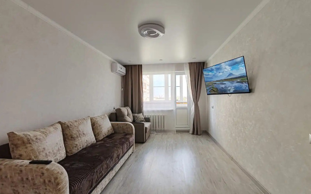 Квартира с видом на парк возле СК Олимпийский