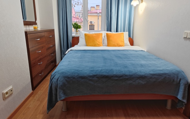 Квартира на пешеходном бульваре Васильевского острова