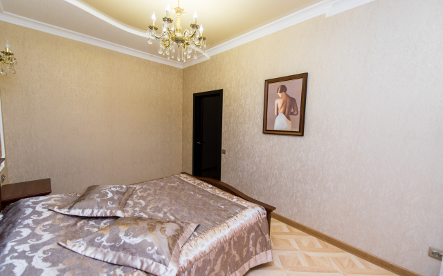 Versal' Guest House