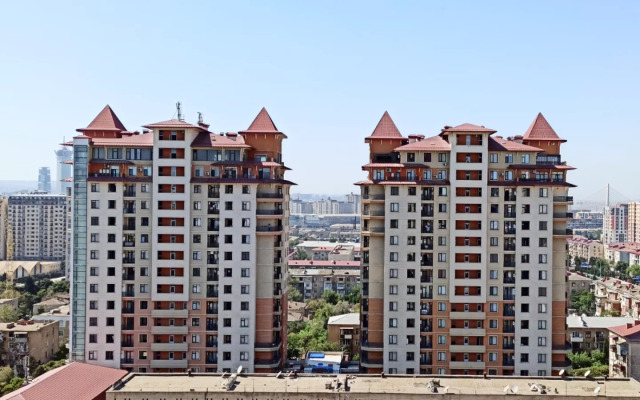 Prestizhnaya Kvartira Kara Karaev Metro Apartments