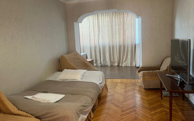 V Tsentre Sukhuma Flat