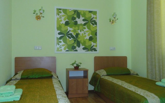 Romashka Guest House