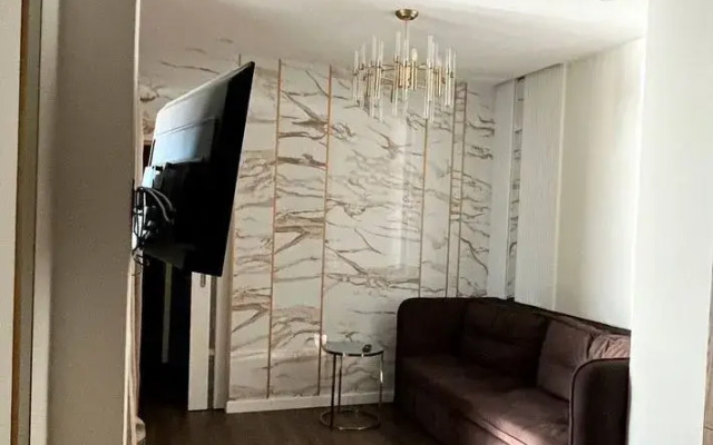 Квартира тpexкомнатная нa берегу моря в Лучезapный