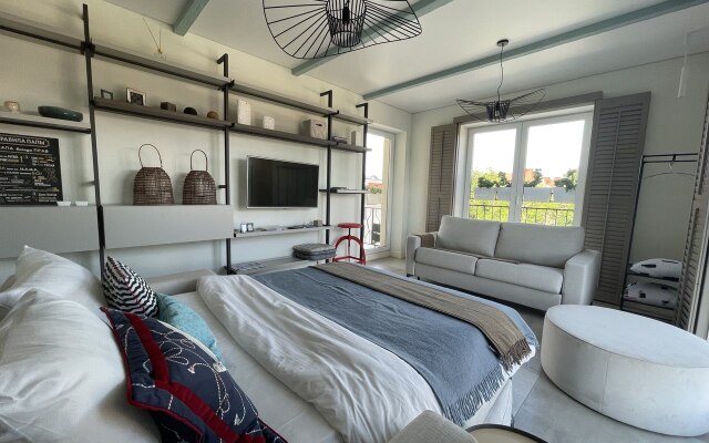 Квартира Люкс с видом в сторону Моря