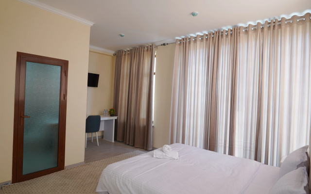Labirint Home