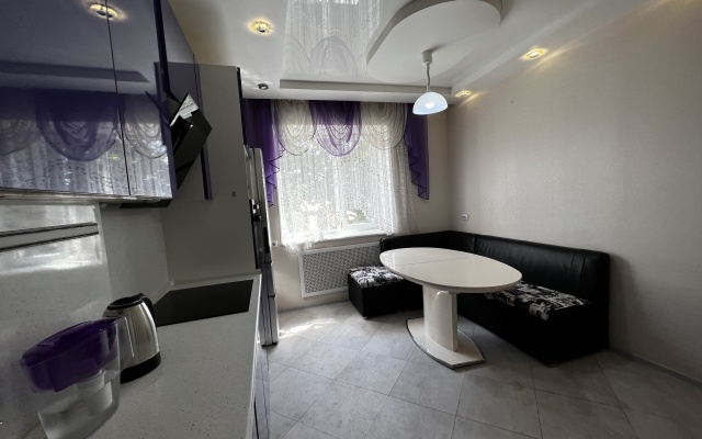 Kvartira Alexhome Rp Sverdlovskiy Mikhaila Marchenko 8 Apartments