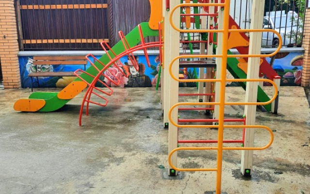 Dvukhurovnevoe V Sochi Na Sobolevke Lodging House